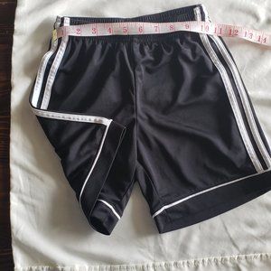 Addidas shorts boy size S